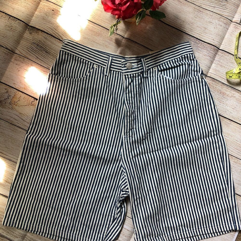 Faded Glory Shorts Classic | Mid Thigh Denim (NWT)